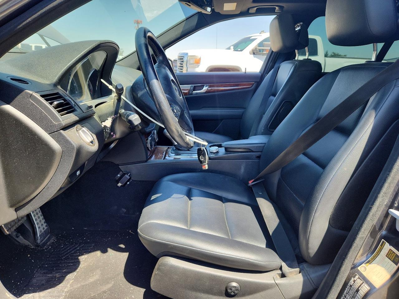 2010 Mercedes-Benz C-Class C300 4Matic - Фото 7