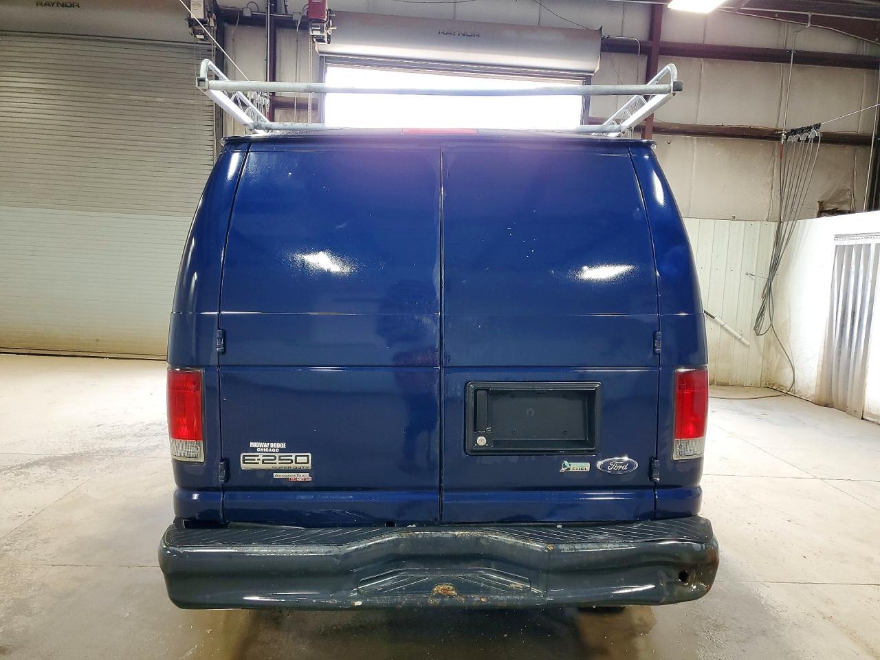 2013 Ford Econoline - Image 6