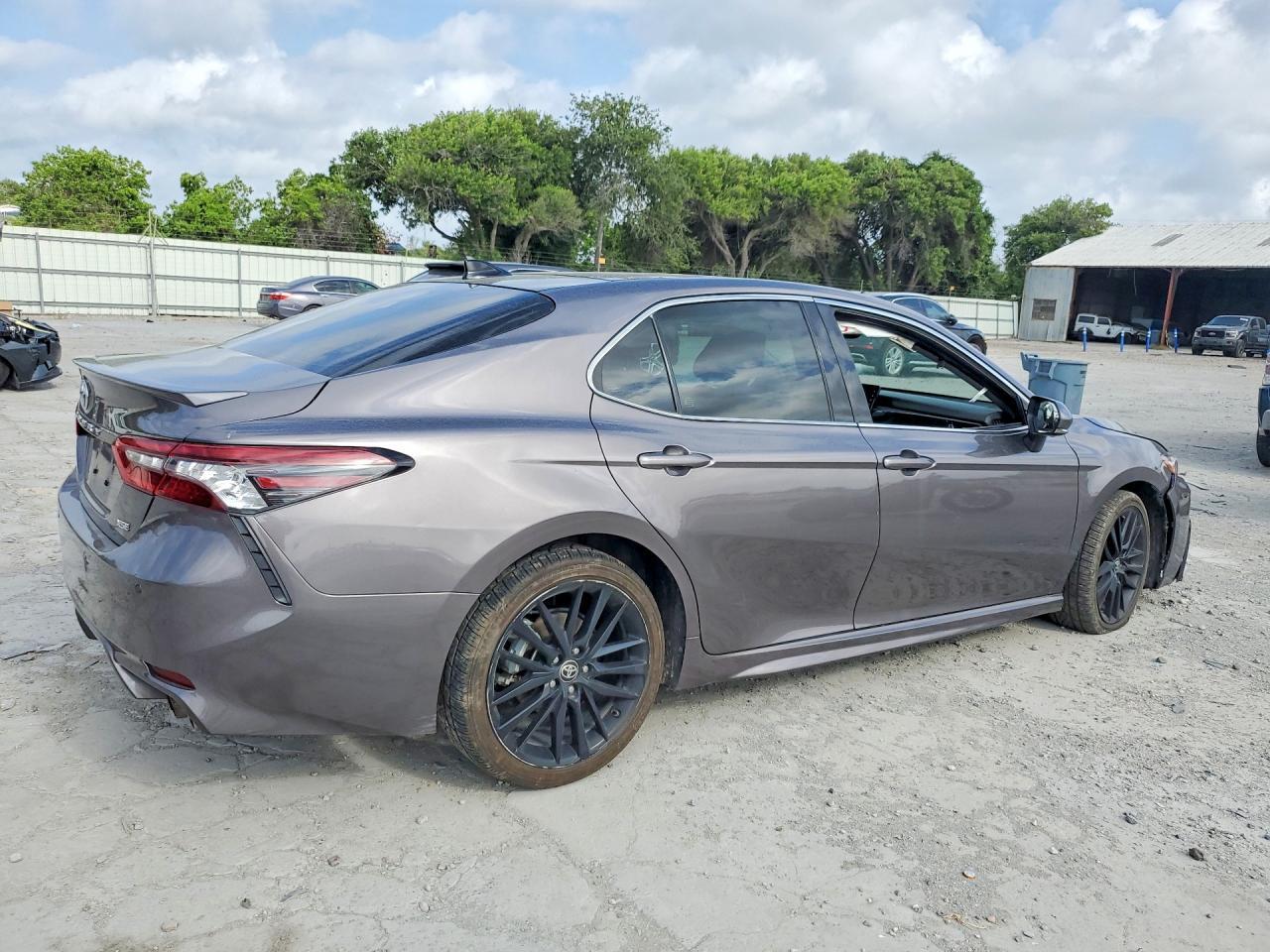 2024 Toyota Camry Xse V6 - Image 3