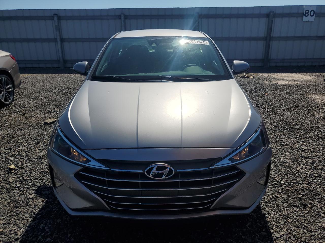 2020 Hyundai Elantra - Image 5