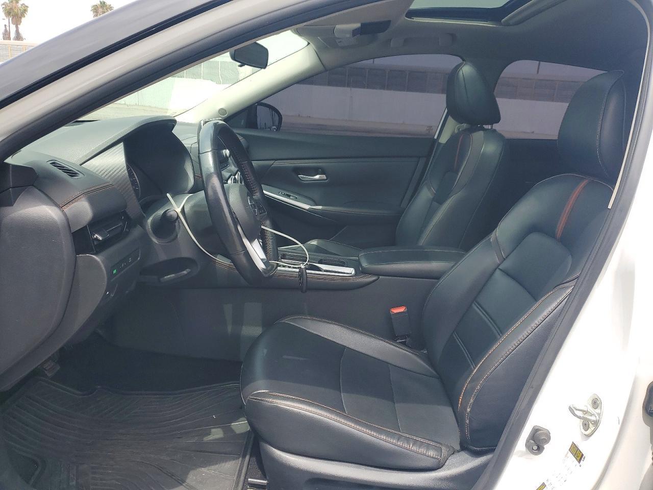 2022 Nissan Sentra Sr - Image 7