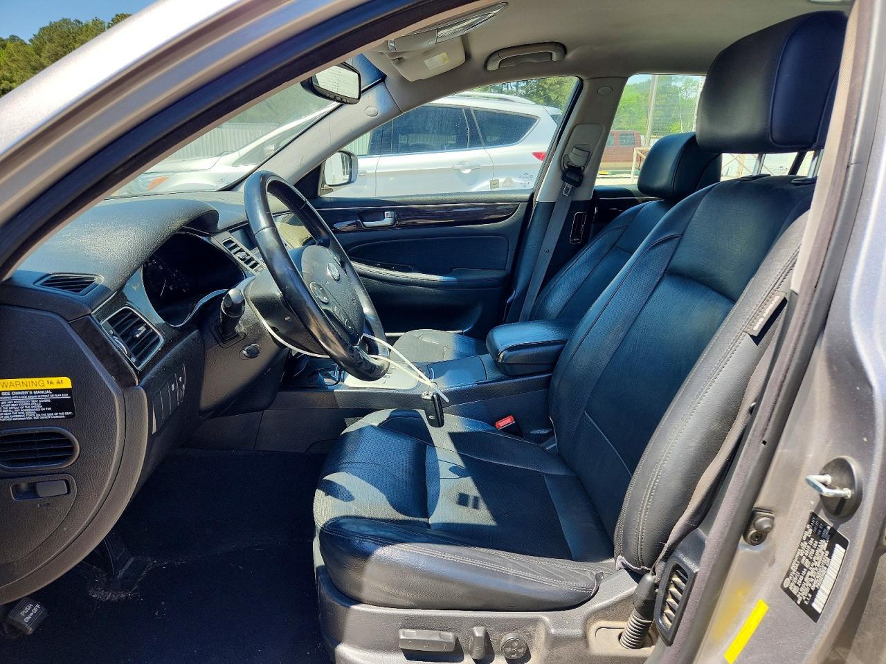 2012 Hyundai Genesis 3.8L - Image 7