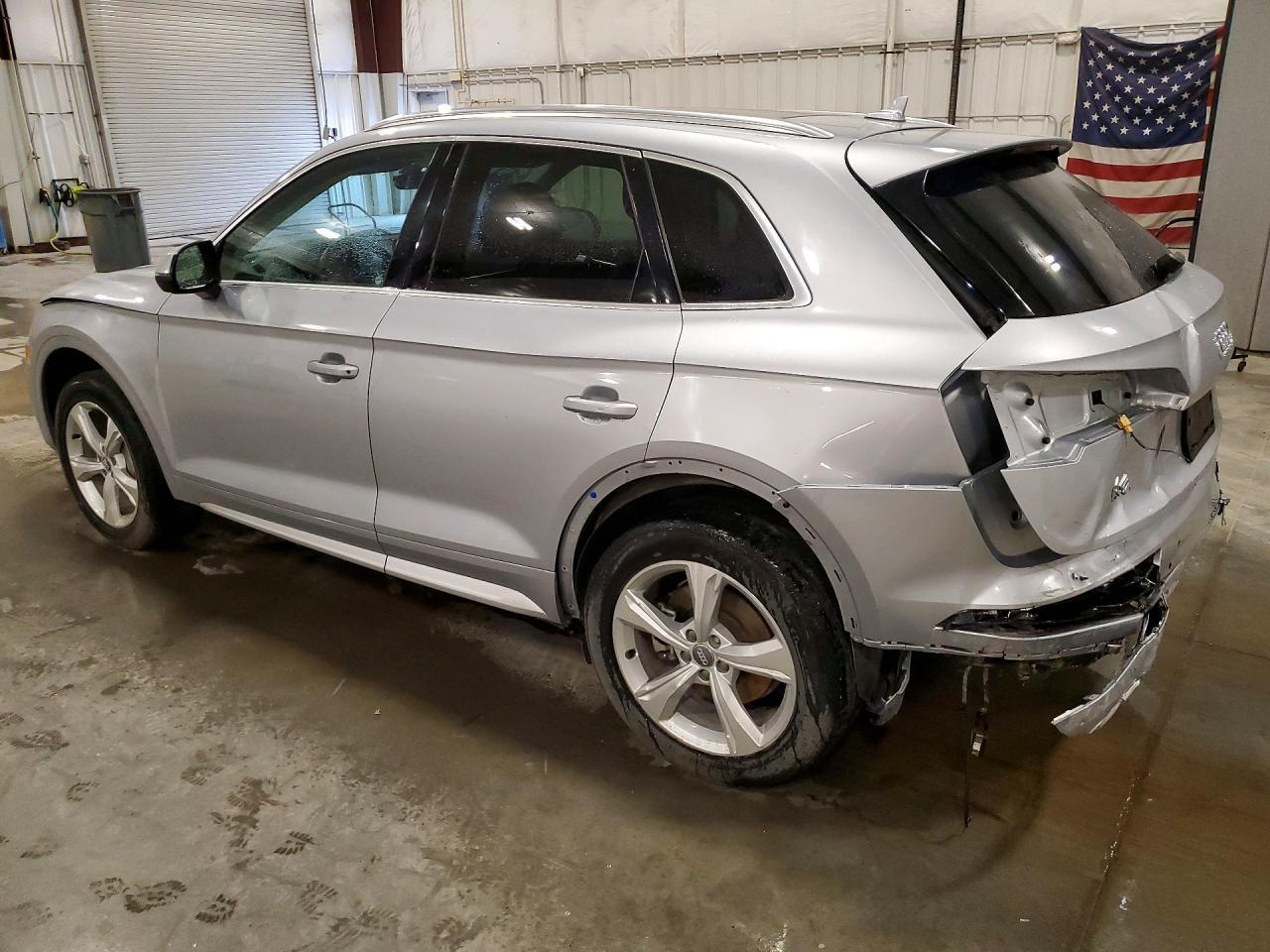 2020 Audi Q5 Premium - Фото 2