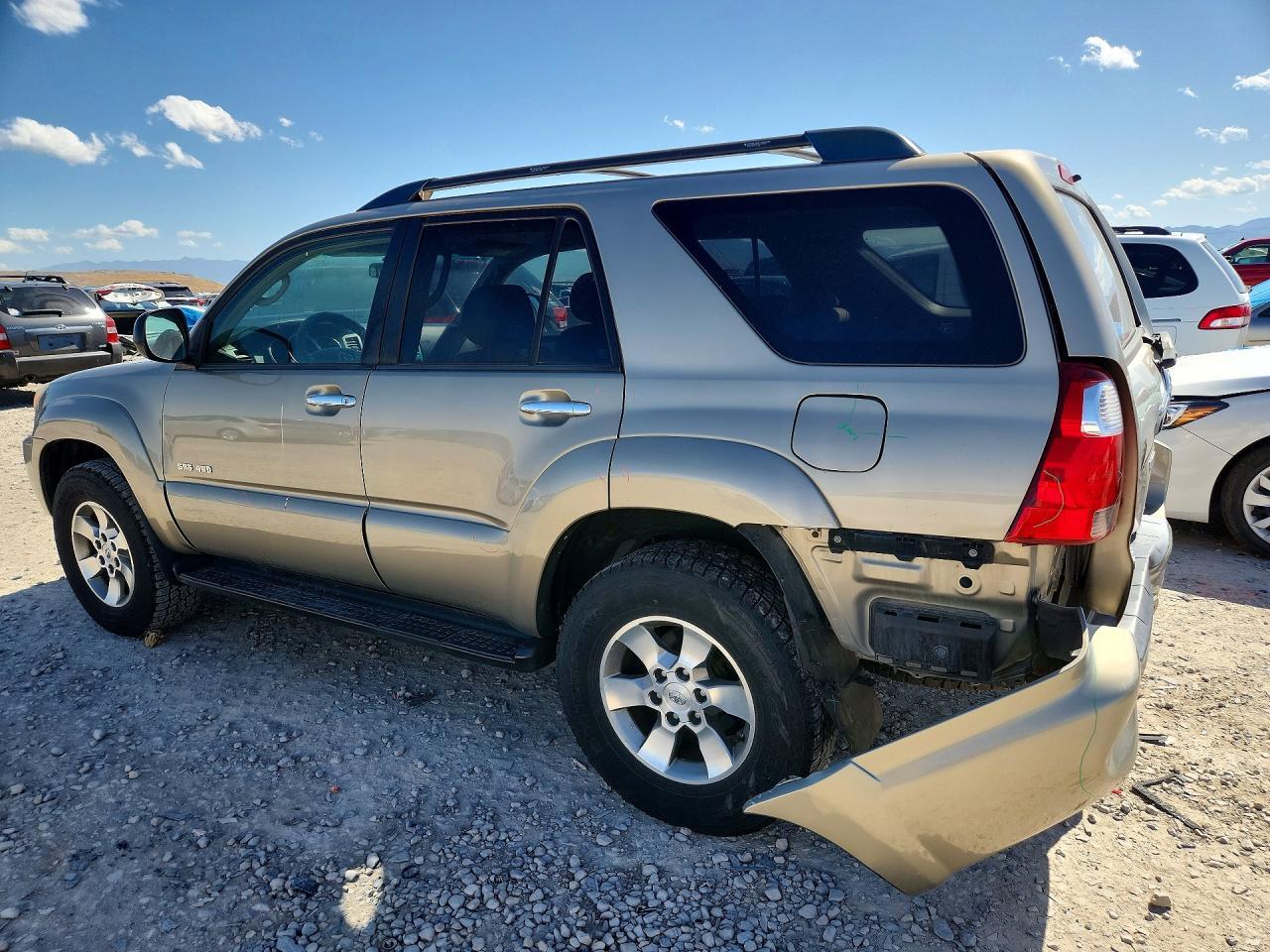 2006 Toyota 4Runner Sr5 - Image 2