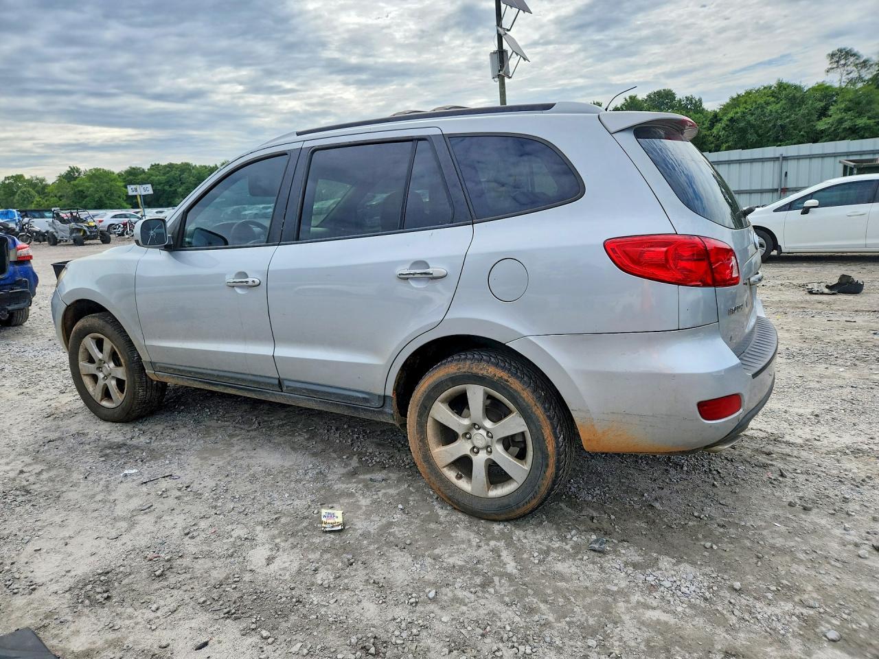 2009 Hyundai Santa Fe Limited - Image 2