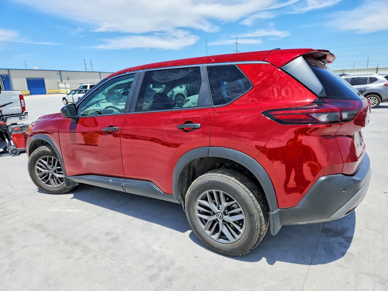 2023 Nissan Rogue S - Фото 2