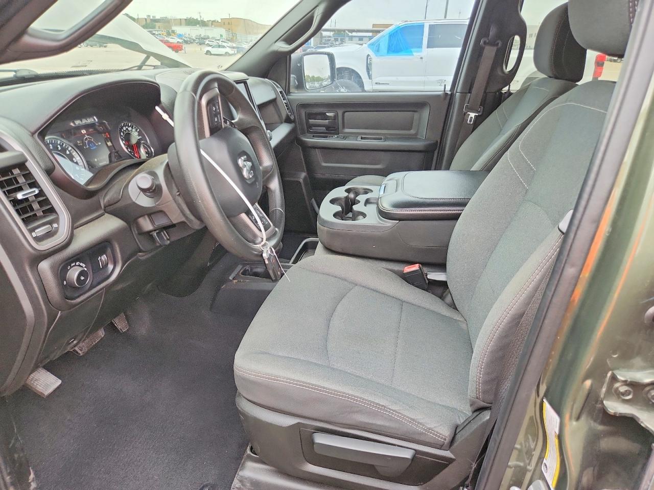 2022 Ram 2500 Tradesman - Фото 7