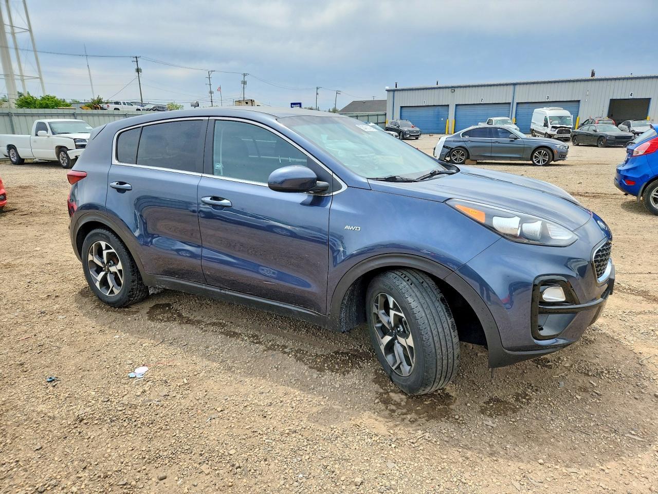 2022 Kia Sportage Lx - Image 4