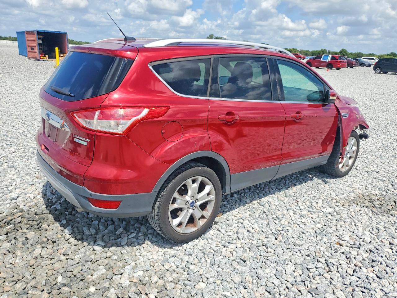2016 Ford Escape Titanium - Image 3