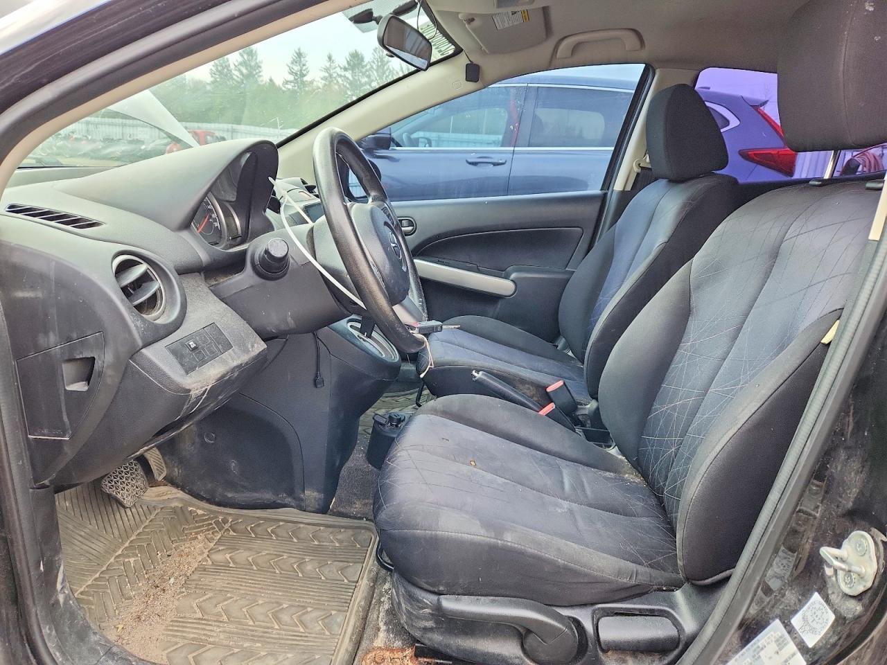 2012 Mazda Mazda2 - Фото 7