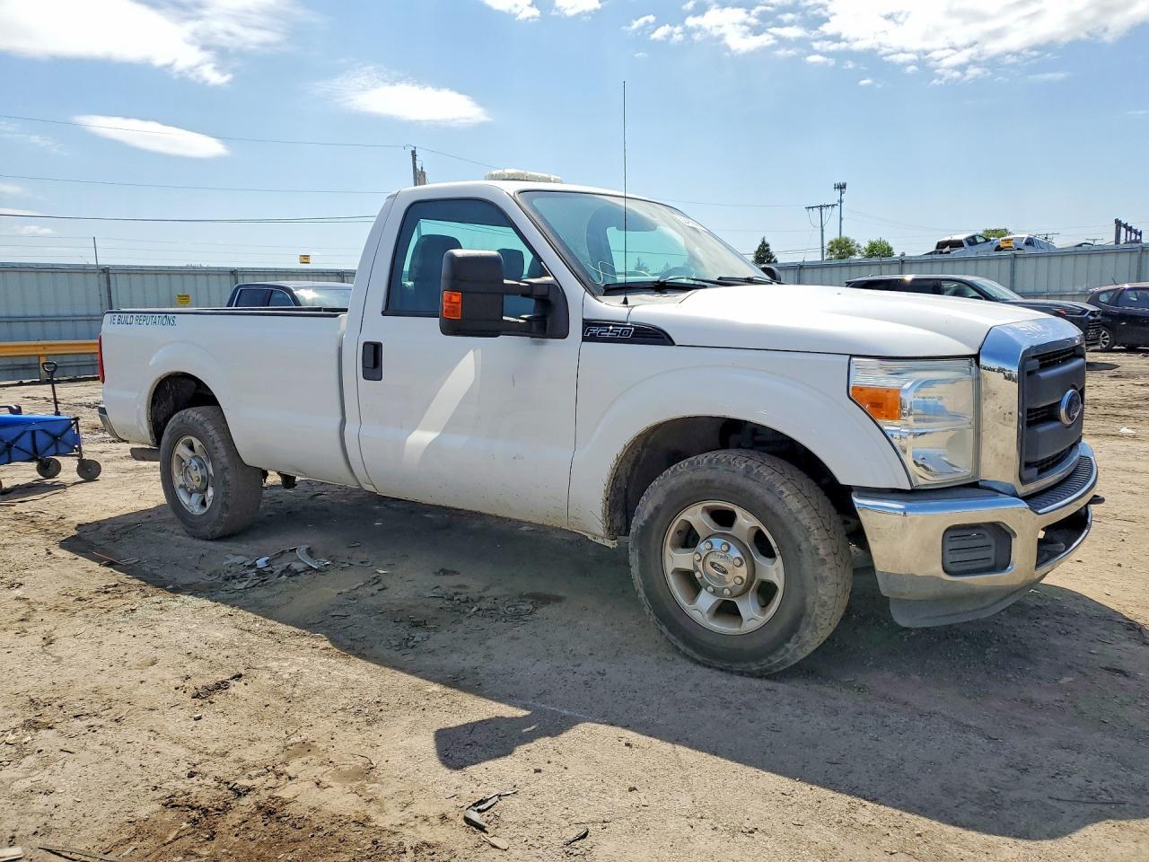 2016 Ford F250 Super Duty - Image 4
