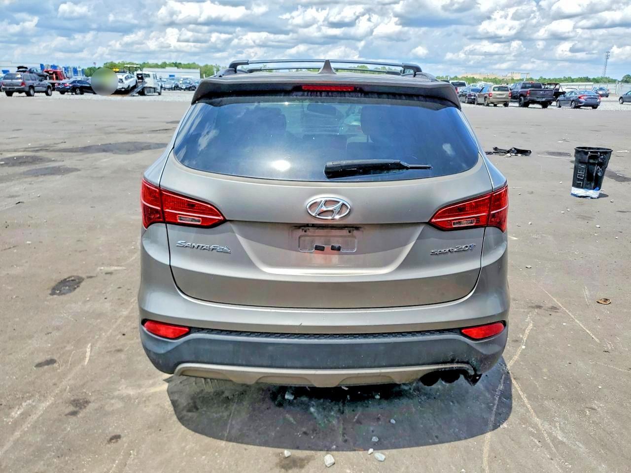 2013 Hyundai Santa Fe Sport Gl - Image 6