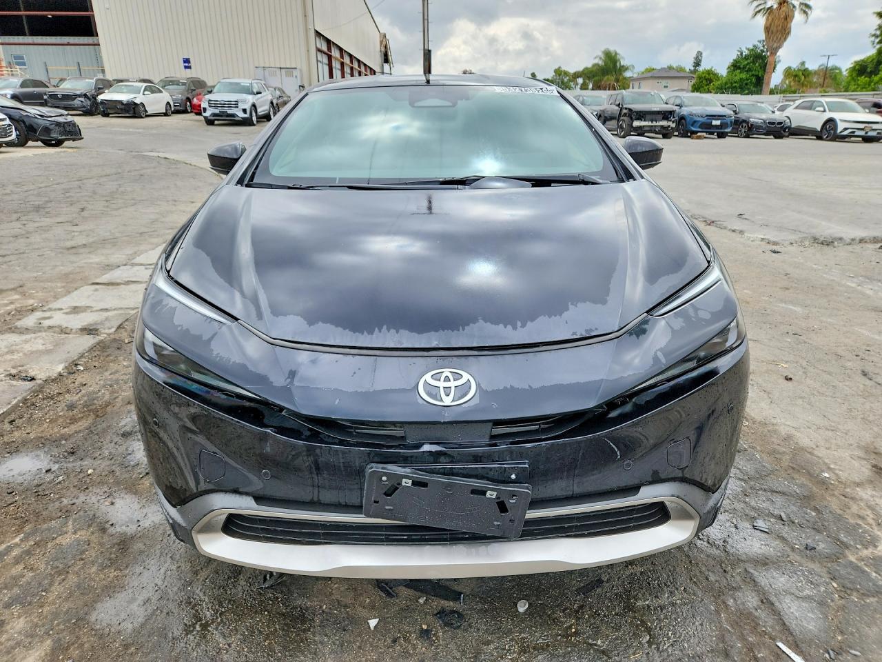 2026 Toyota Prius Plug-In Hybrid Se - Image 5