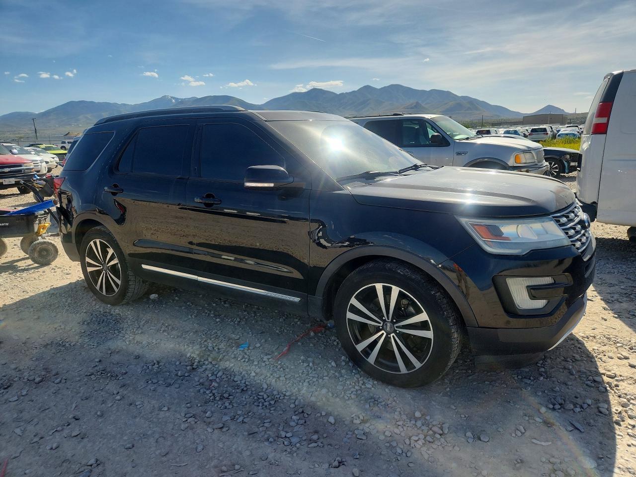 2016 Ford Explorer Xlt - Фото 4