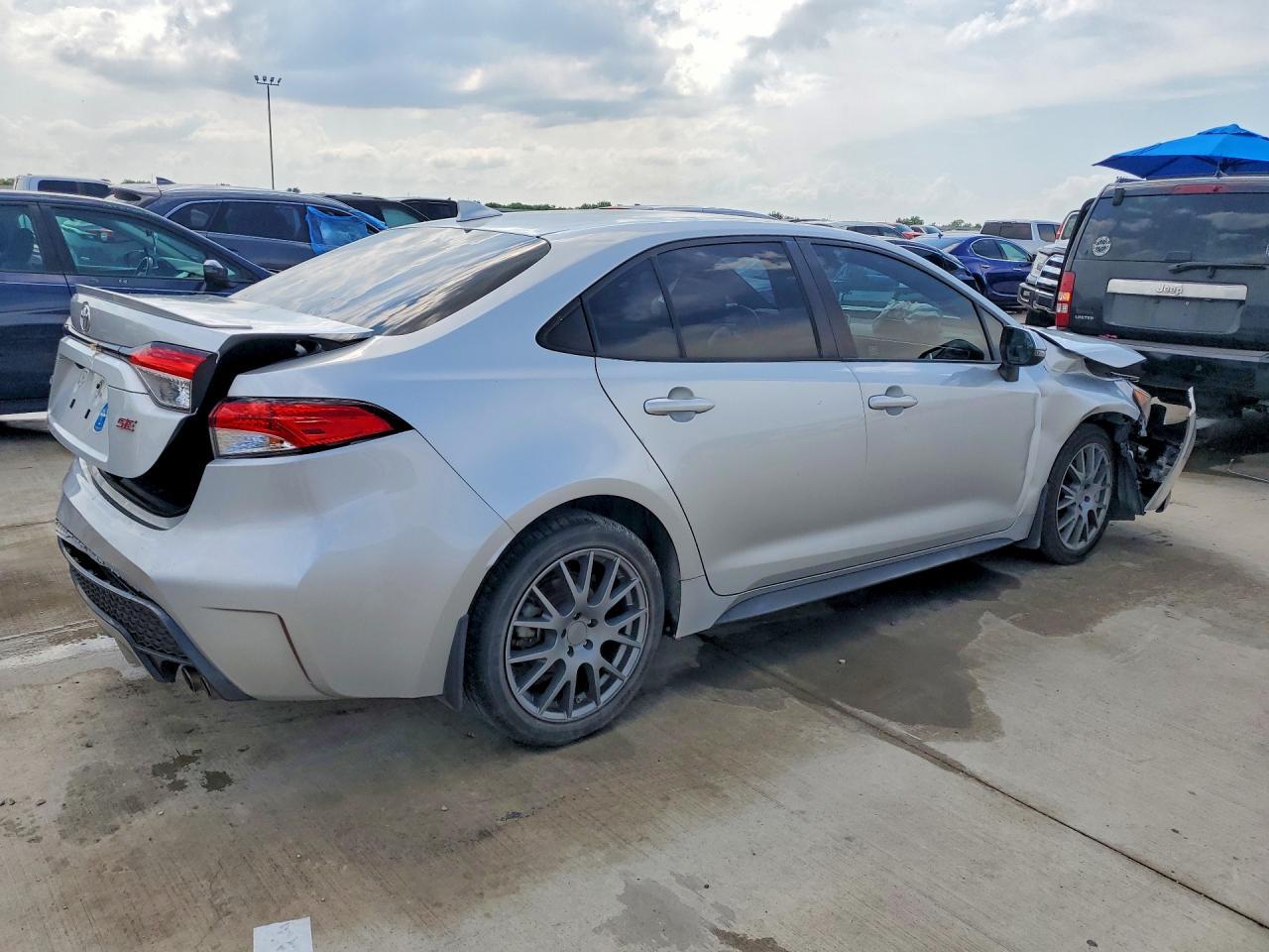 2020 Toyota Corolla Se - Фото 3
