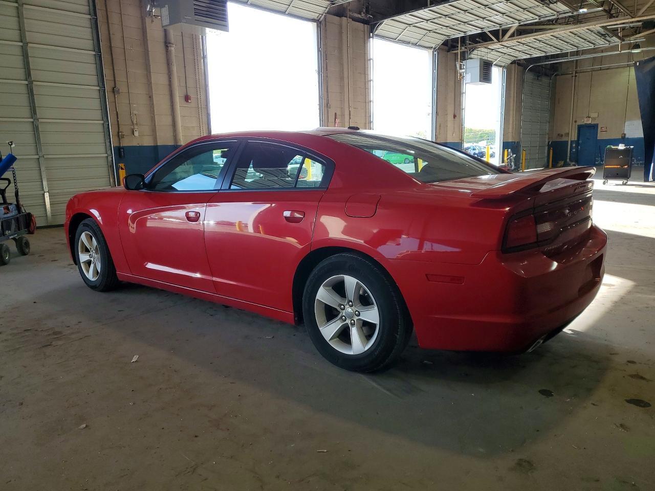 2012 Dodge Charger Se - Image 2