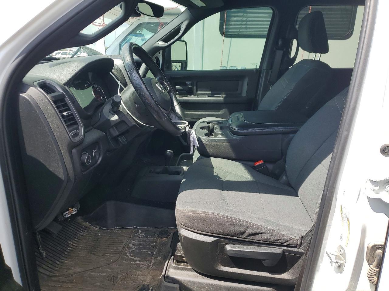 2023 Ram 3500 Tradesman - Фото 7