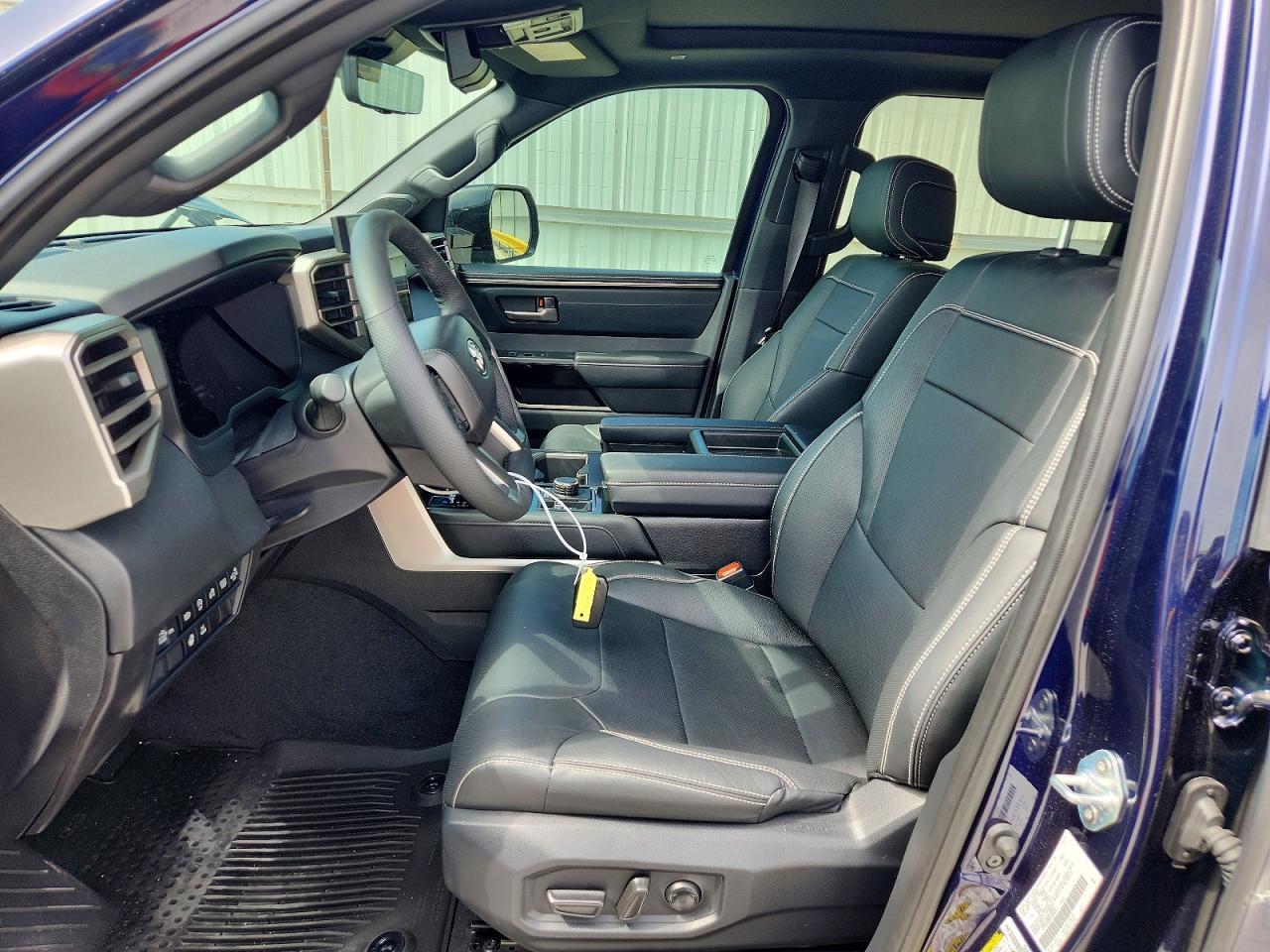 2026 Toyota Tundra Limited - Фото 7