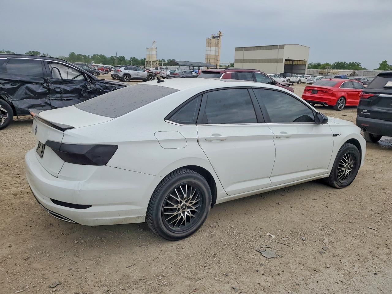 2019 Volkswagen Jetta S - Фото 3