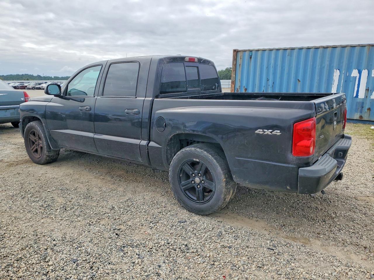 2008 Dodge Dakota Sport - Фото 2