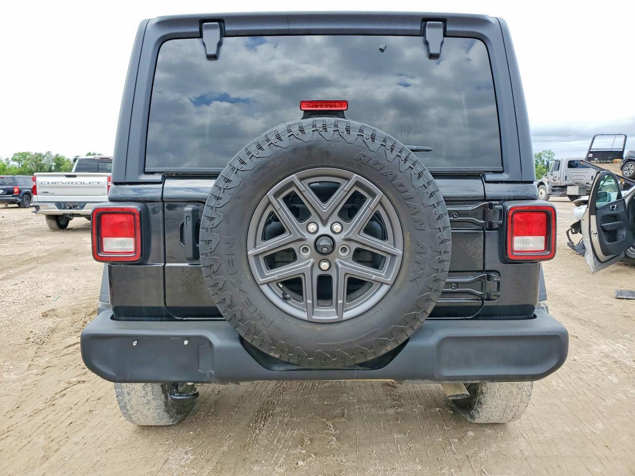 2024 Jeep Wrangler Sport - Фото 6
