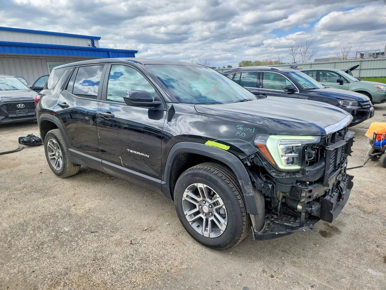 2025 GMC Terrain Elevation - Image 4