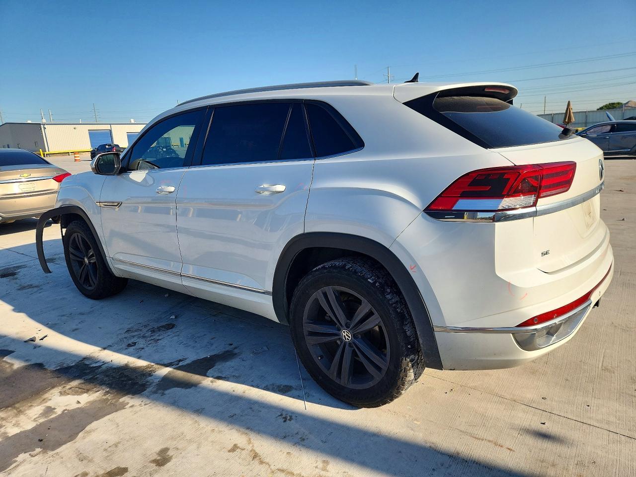 2020 Volkswagen Atlas Cross Sport Se - Фото 2