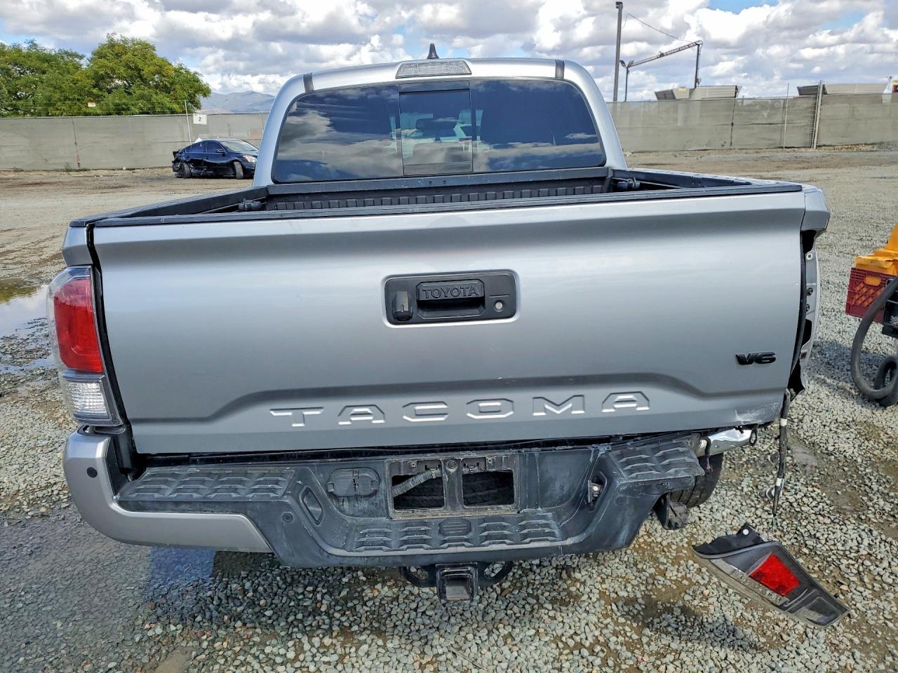 2021 Toyota Tacoma Trd Sport - Image 6
