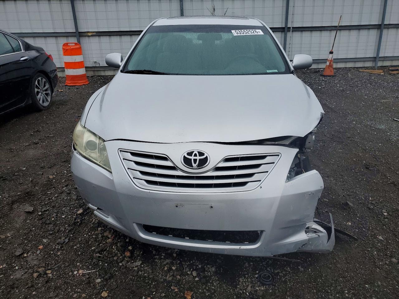 2009 Toyota Camry Le - Фото 5