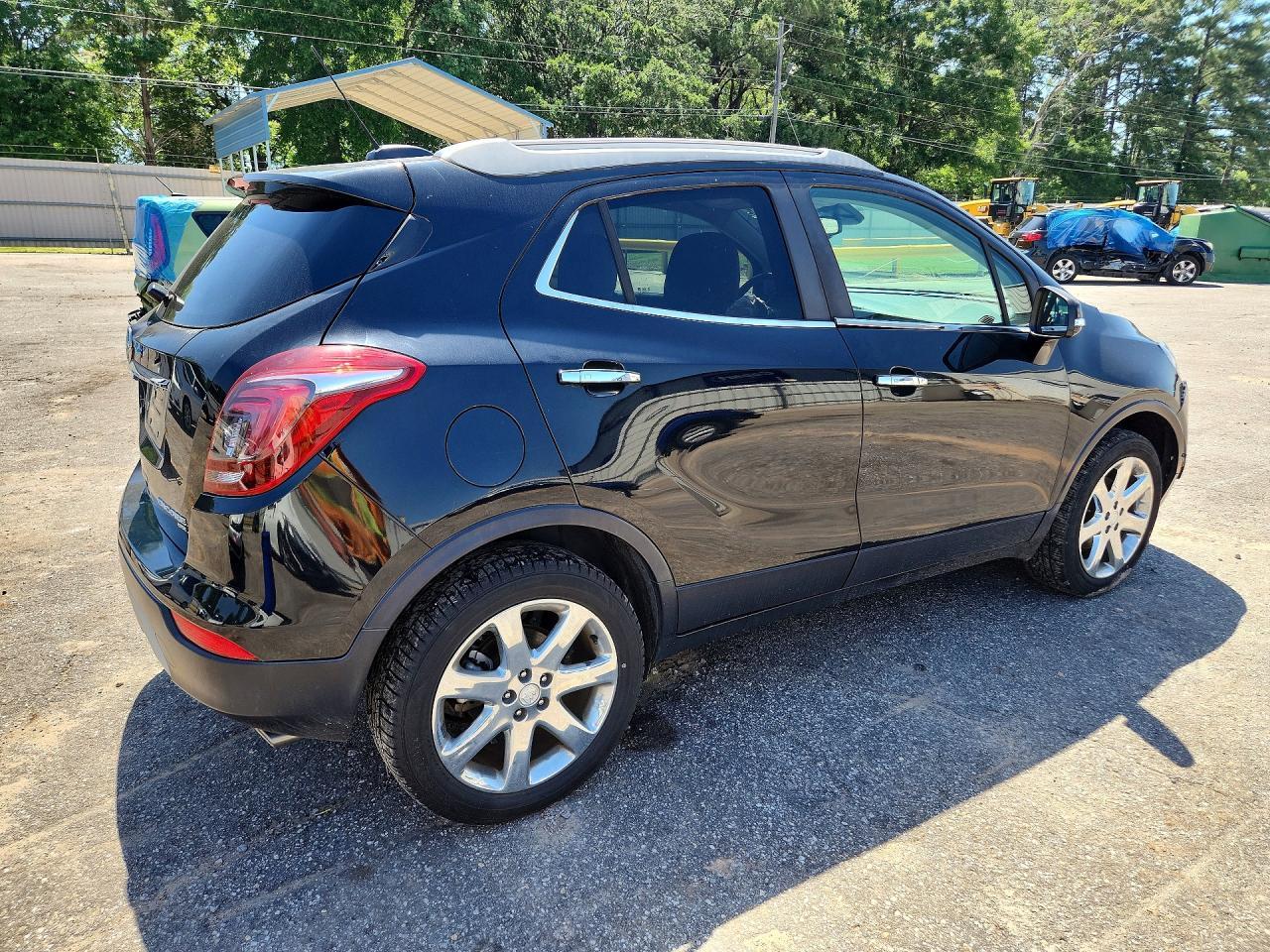 2018 Buick Encore Essence - Image 3