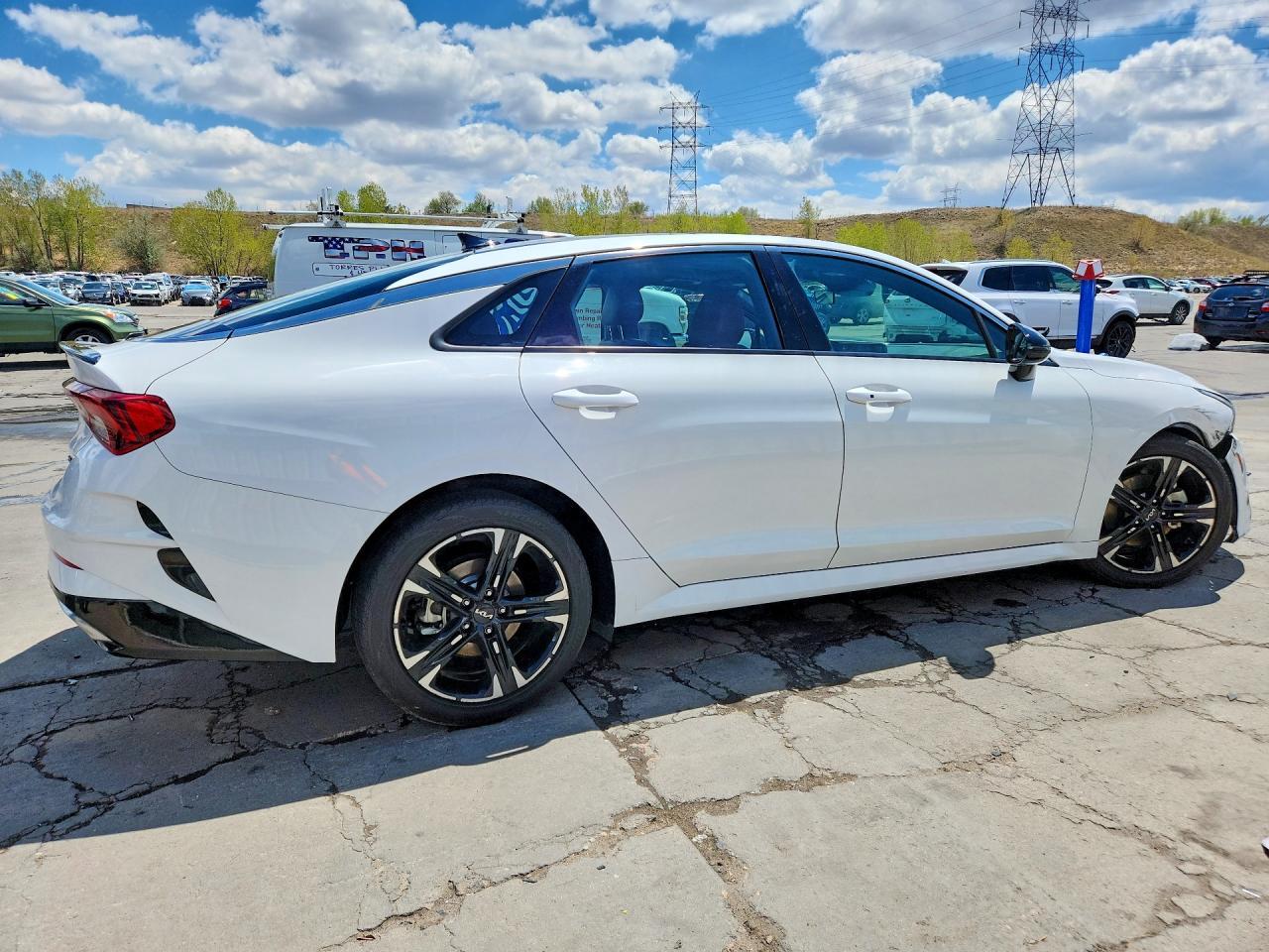 2022 Kia K5 Gt Line - Image 3