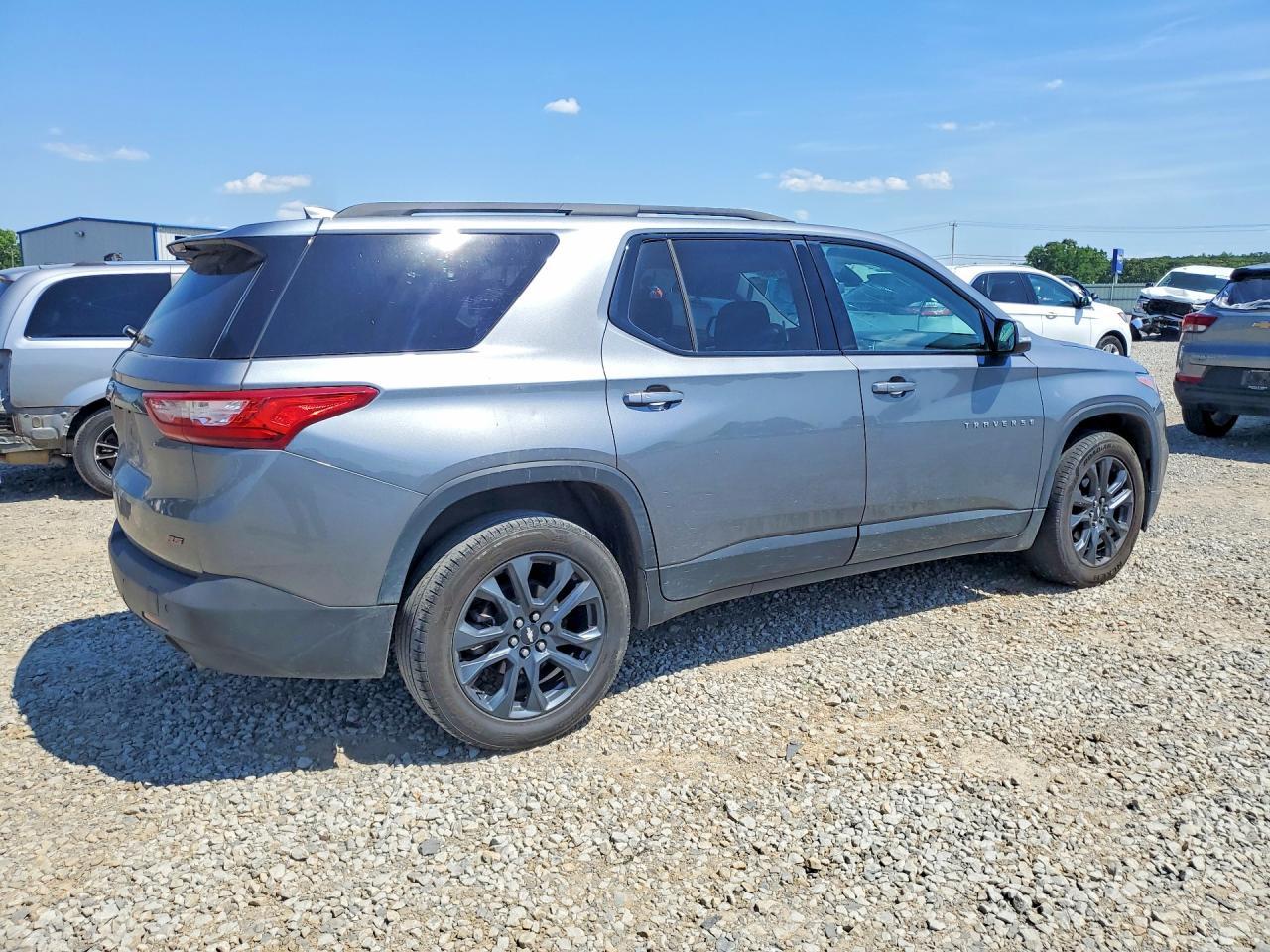 2020 Chevrolet Traverse Rs - Фото 3