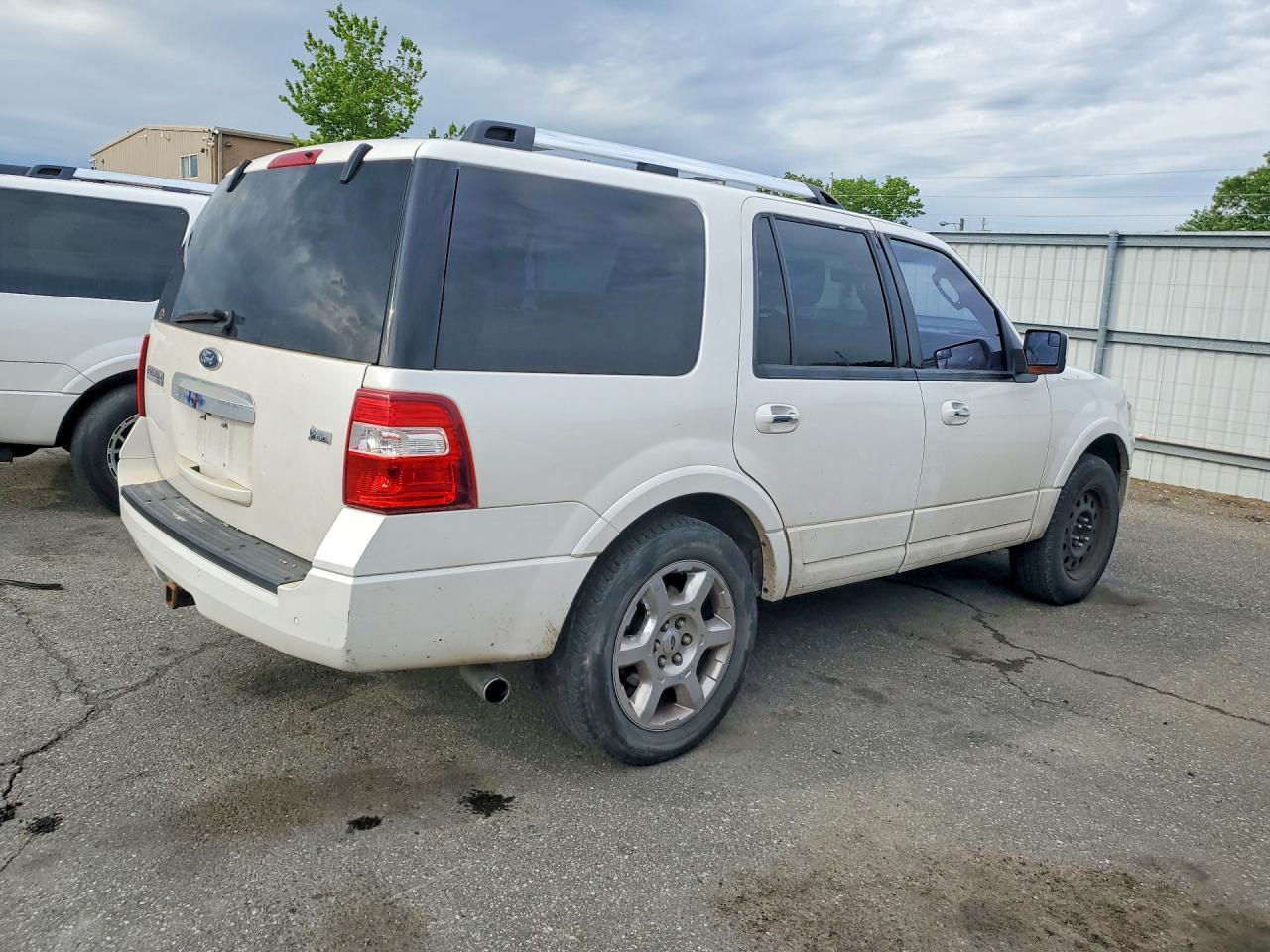 2013 Ford Expedition Limited - Фото 3