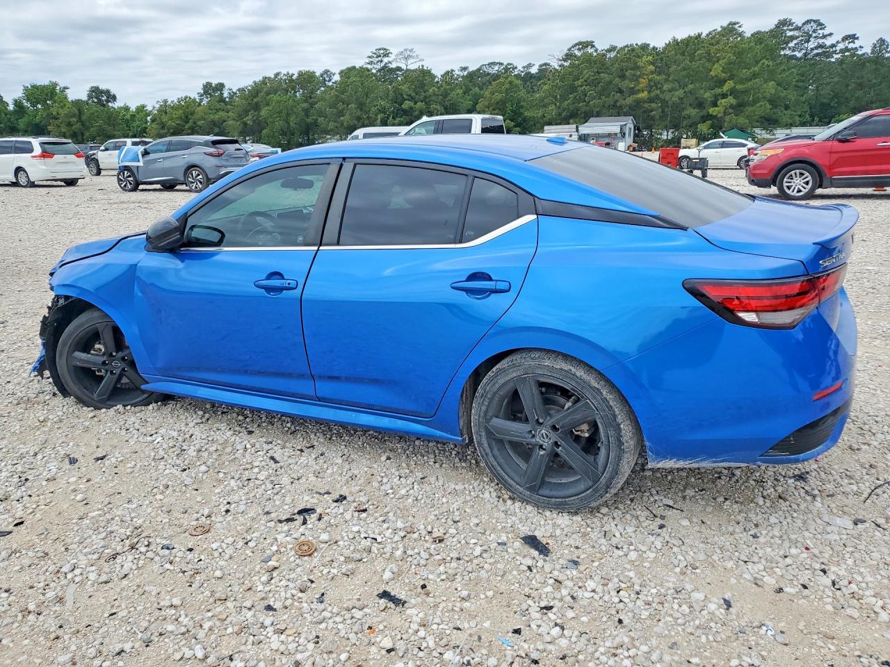2024 Nissan Sentra Sr - Image 2