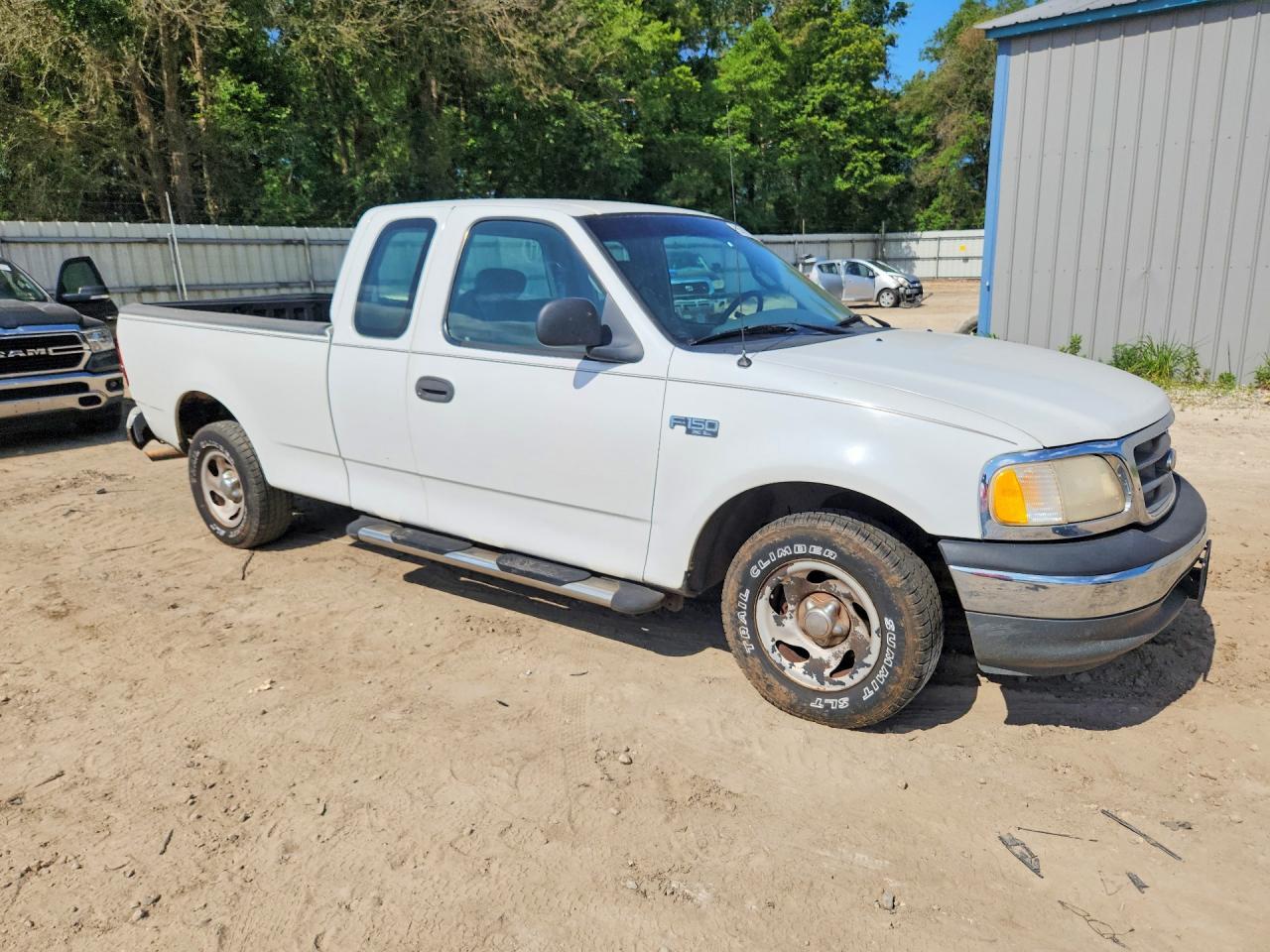 2001 Ford F150 - Фото 4
