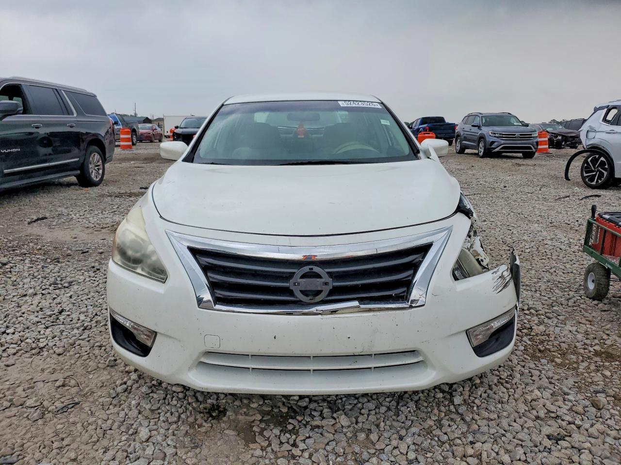 2013 Nissan Altima - Фото 5