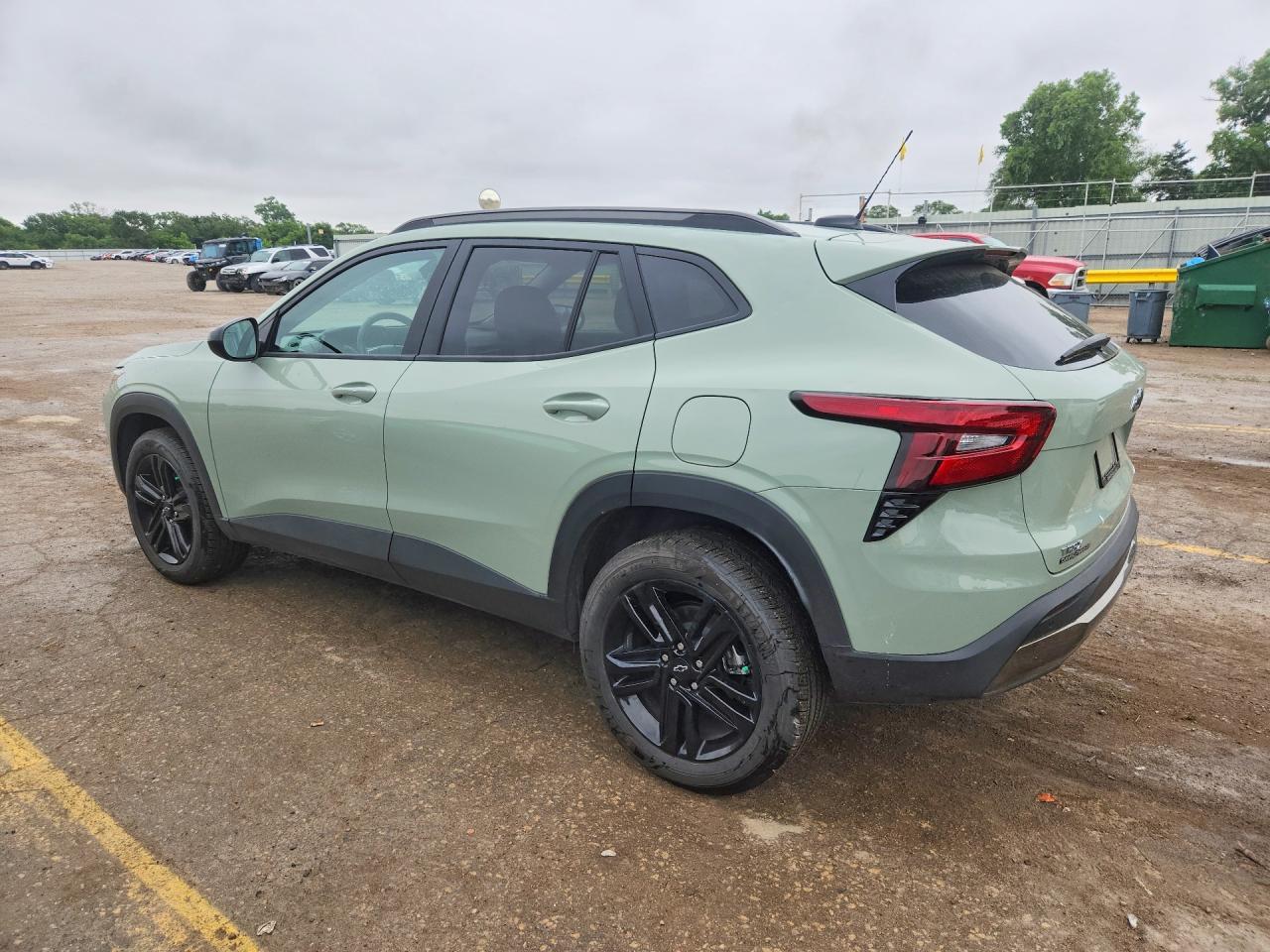 2025 Chevrolet Trax Activ - Image 2