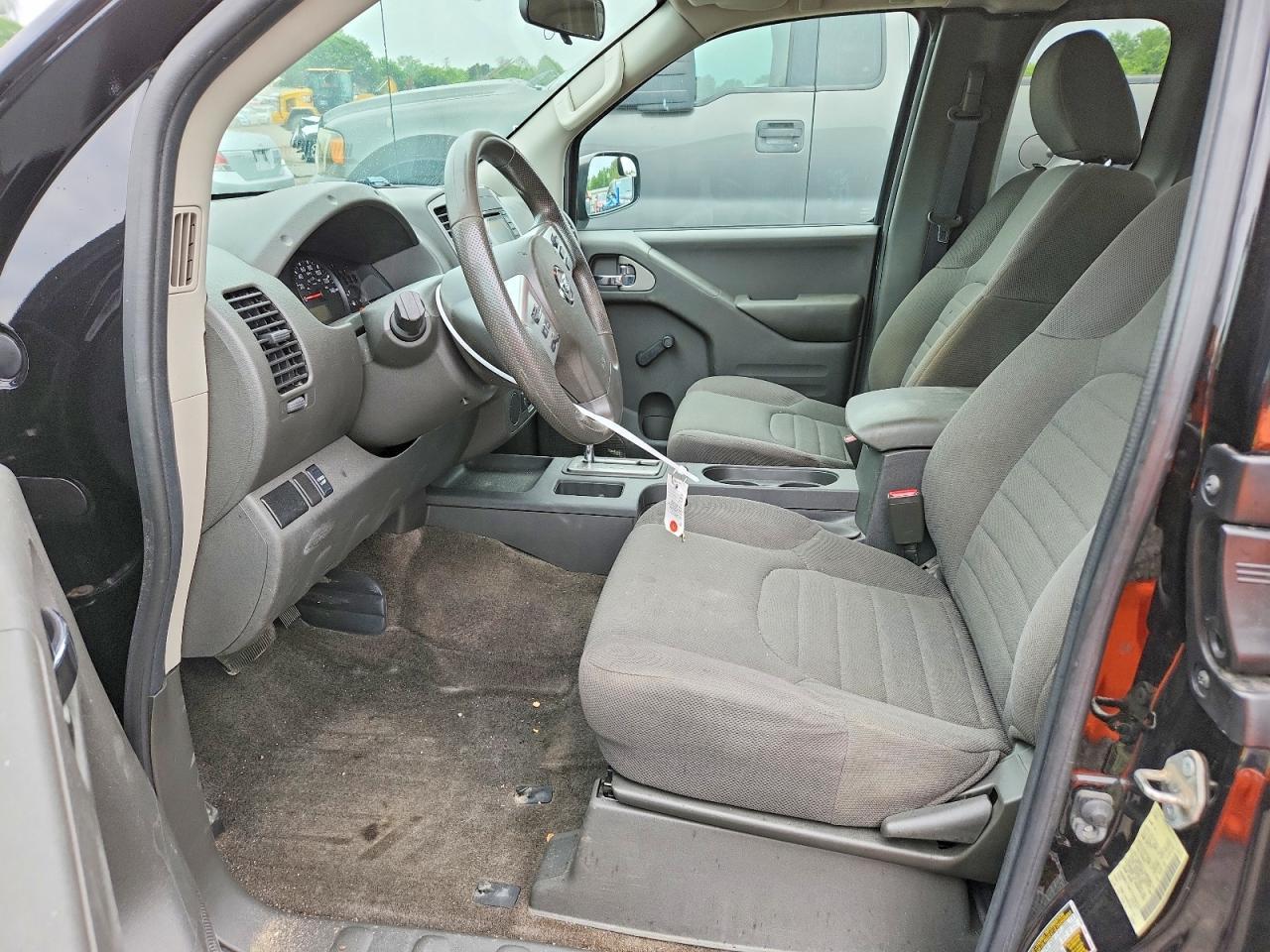 2017 Nissan Frontier S - Фото 7