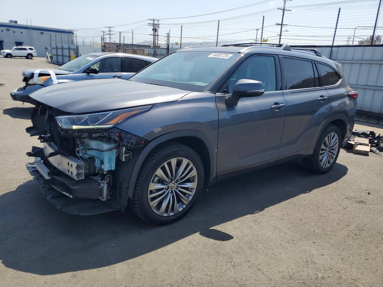 2021 Toyota Highlander Platinum