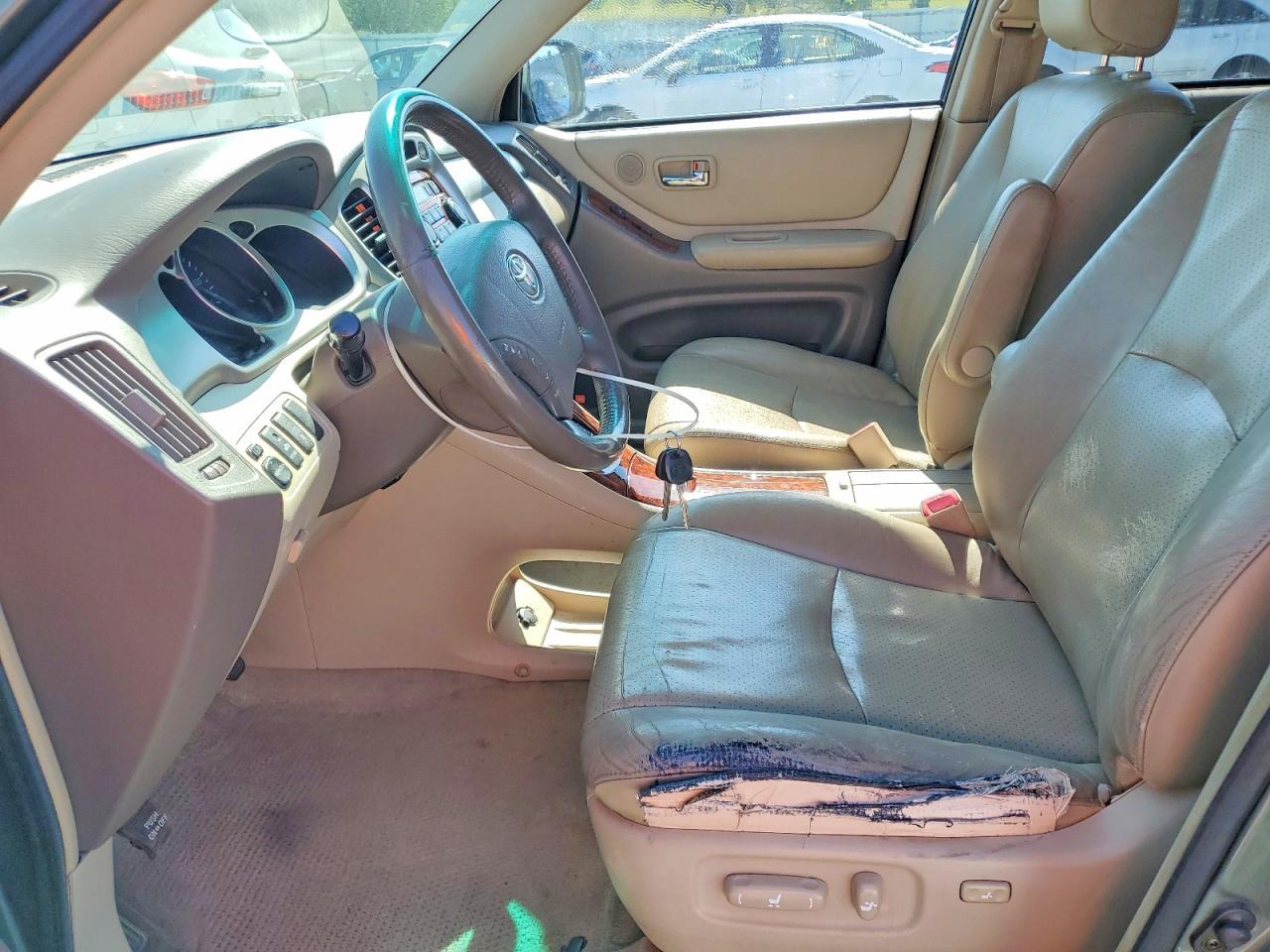 2005 Toyota Highlander Limited - Image 7
