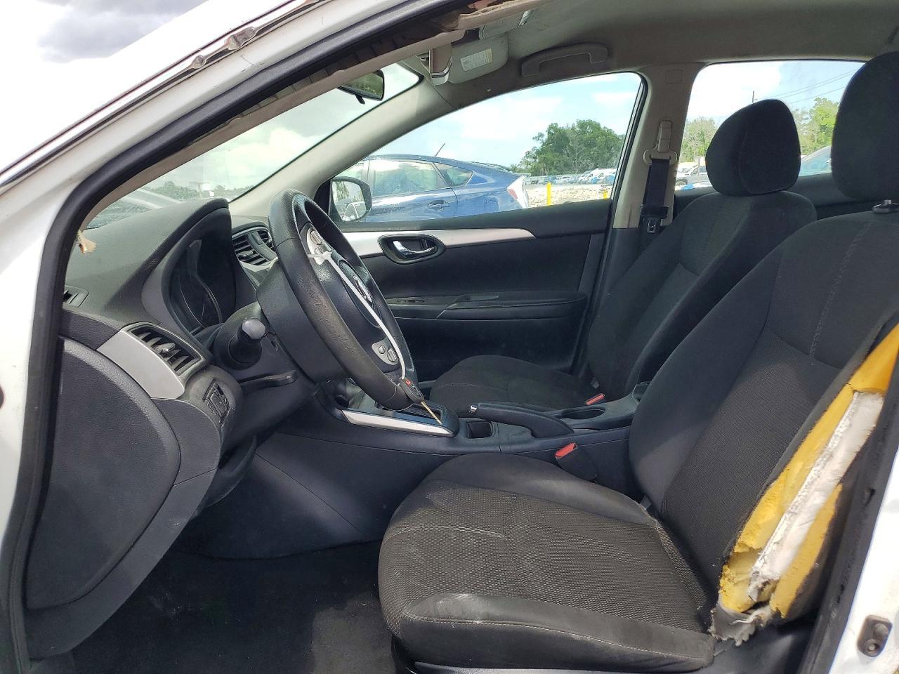 2018 Nissan Sentra S - Фото 7