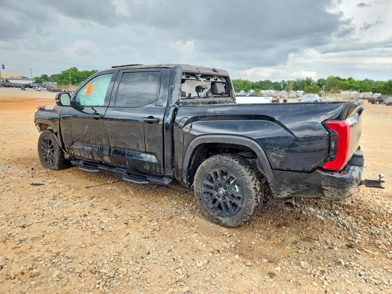 2026 Toyota Tundra Limited - Фото 2