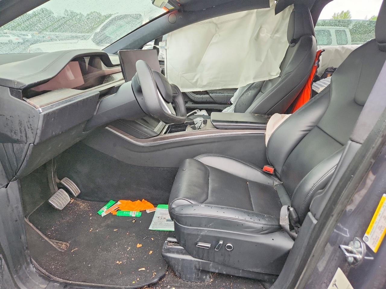 2023 Tesla Model X - Фото 7