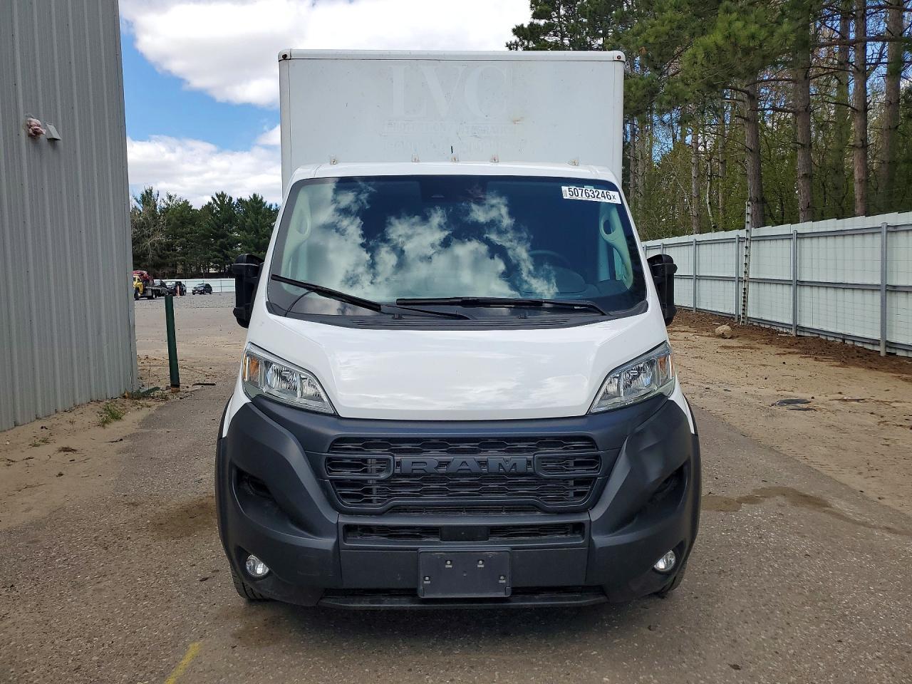 2023 Ram Promaster 3500 Box Truck - Фото 5