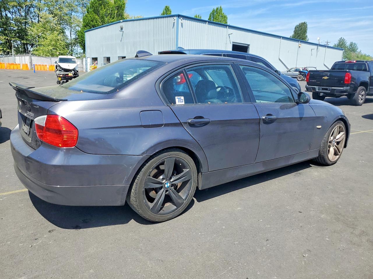 2006 BMW 325 I - Фото 3