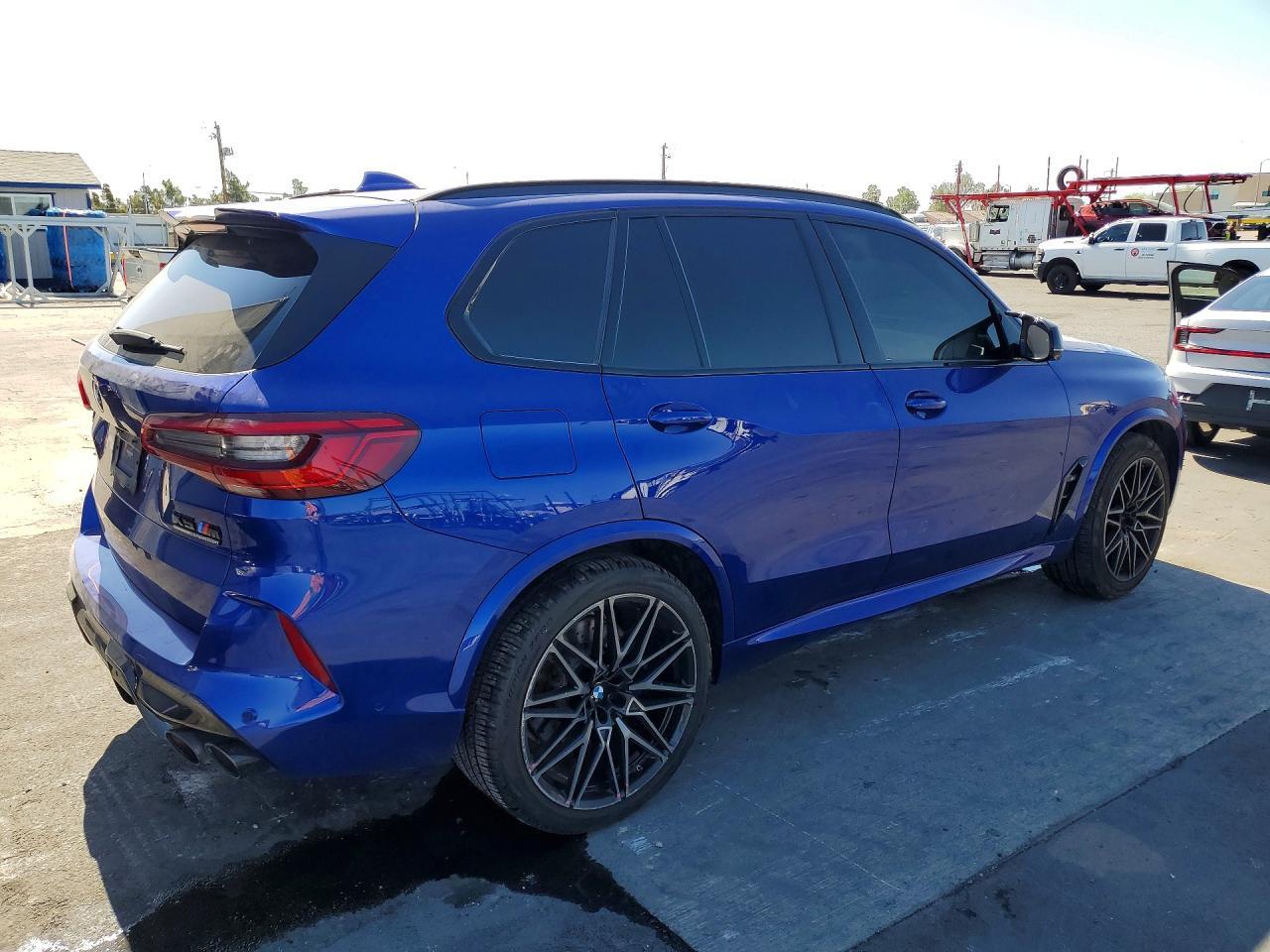 2020 BMW X5 M - Фото 3