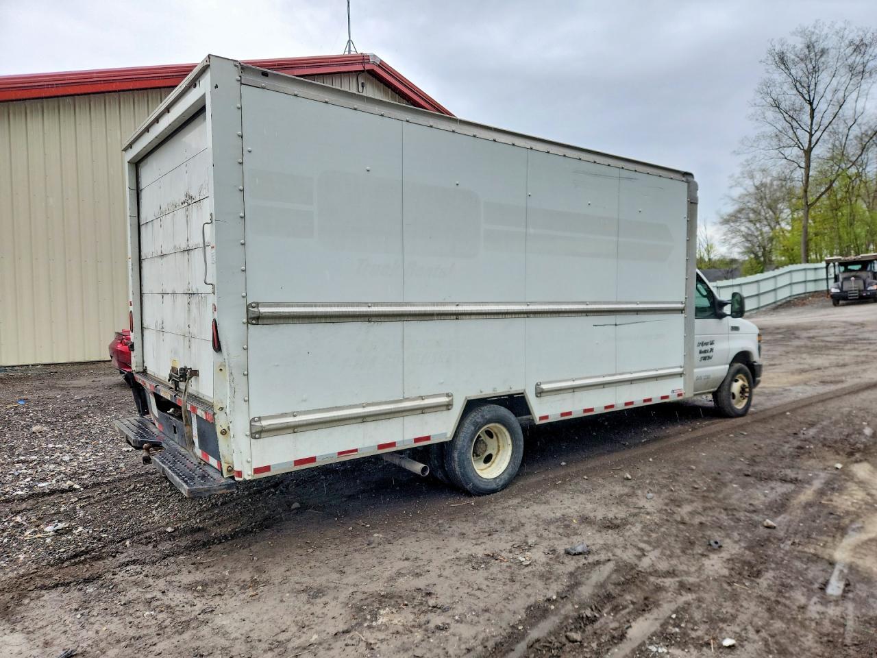 2017 Ford E350 Box Truck - Image 3