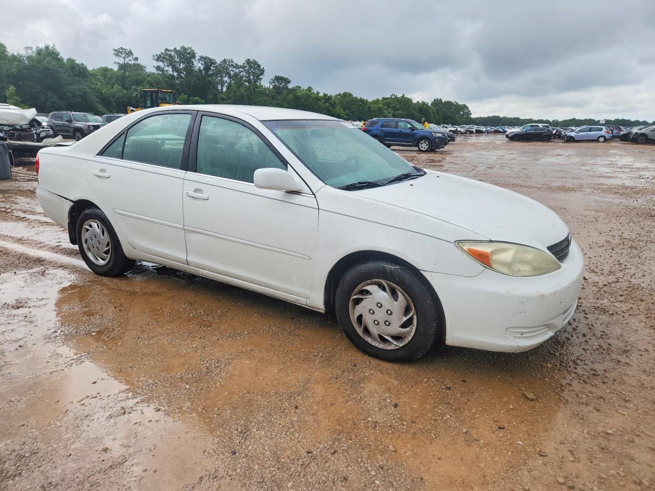 2002 Toyota Camry Le - Фото 4