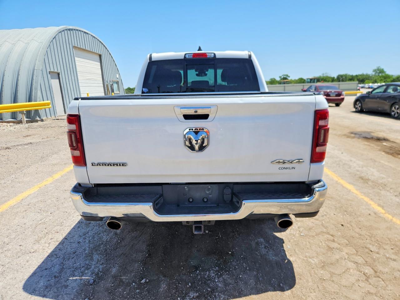 2020 Ram 1500 Laramie - Image 6