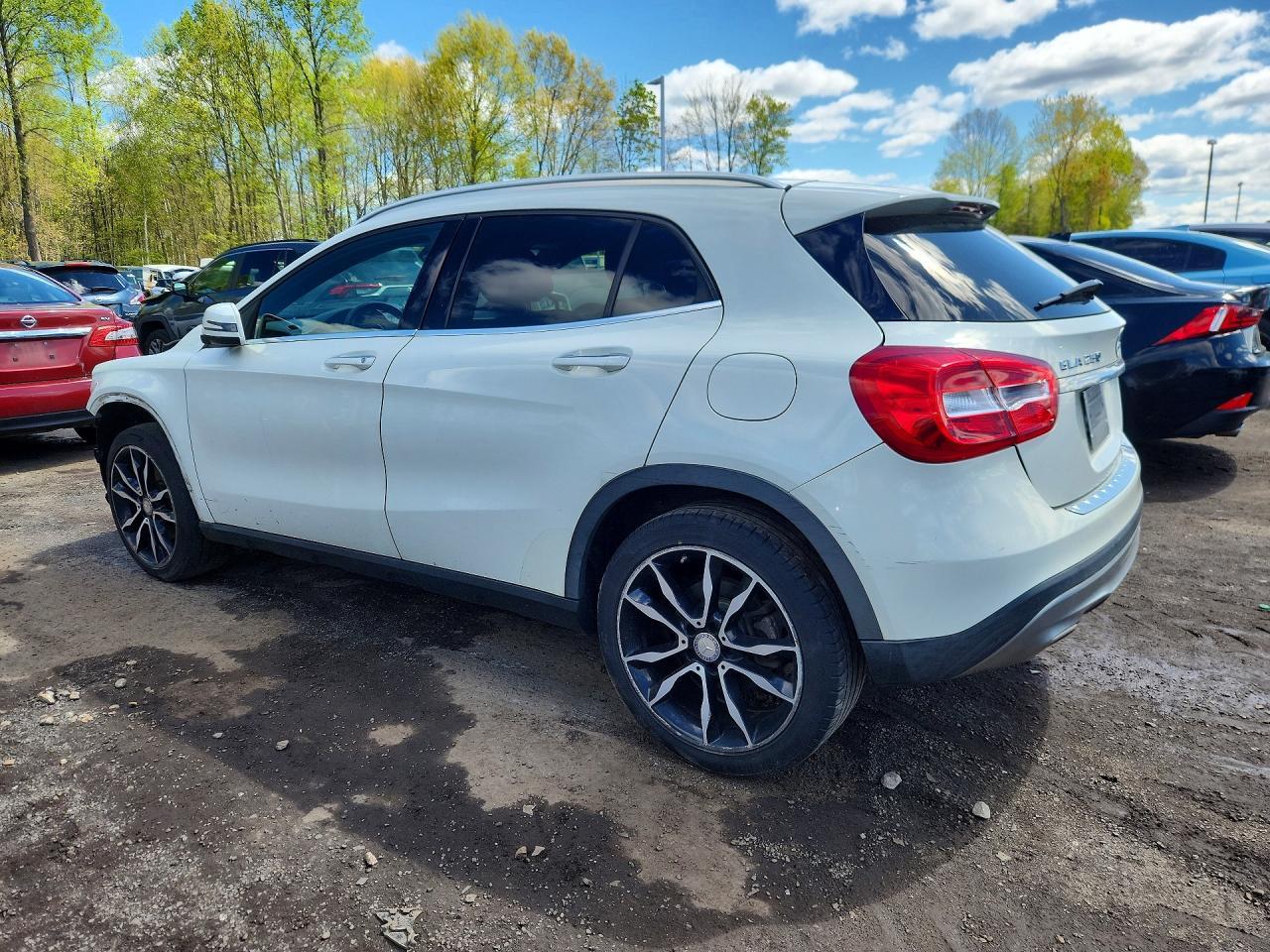 2016 Mercedes-Benz Gla 250 4Matic - Image 2